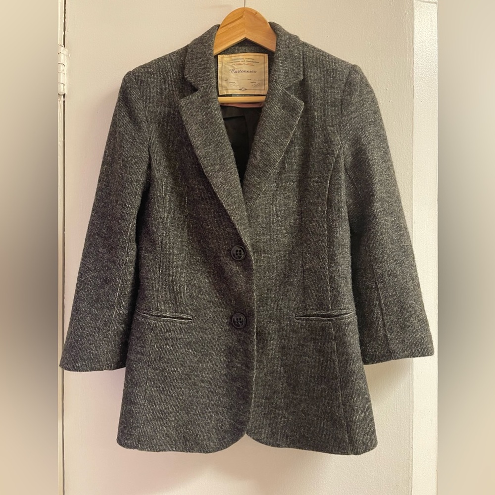 Gray Cartonnier Blazer, size small